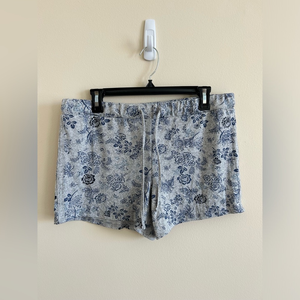 4 Piece Lucky Brand Pajama Set - Picture 11 of 12